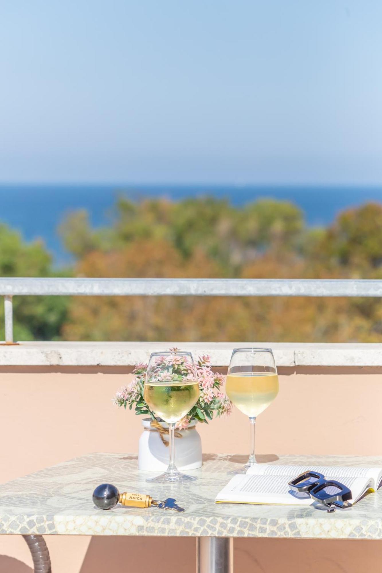 Hotel Naica Ρίμινι Εξωτερικό φωτογραφία